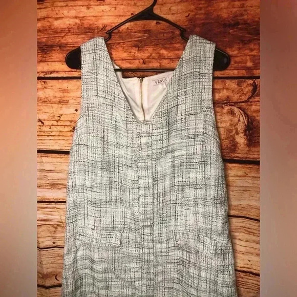 Womens Tweed Sleeveless dress - Picture 4 of 16